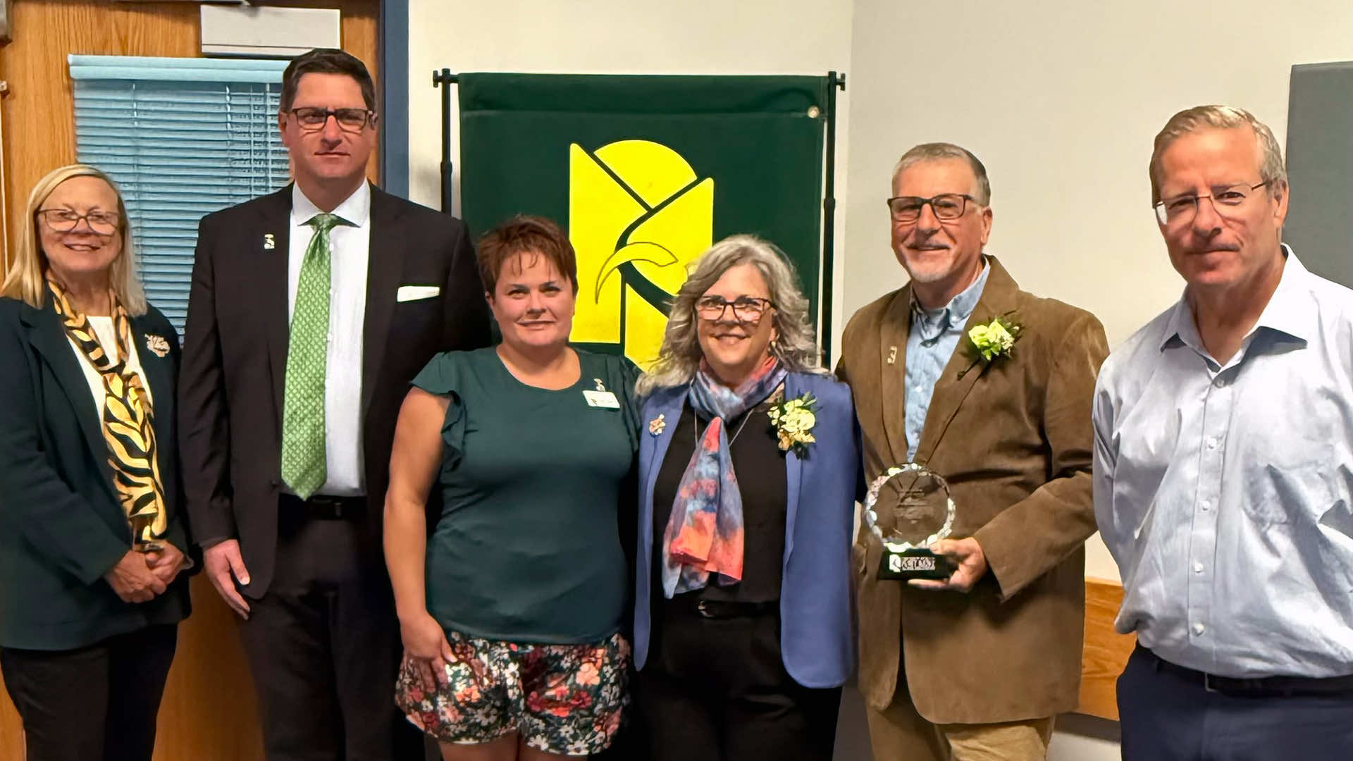 UMFK Alumni Association Outstanding Alumni Award presented to John and Denise Kaleta